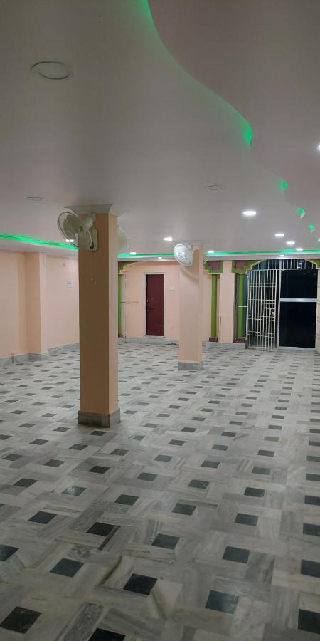 Hotel HCB  Brahmapur Buitenkant foto
