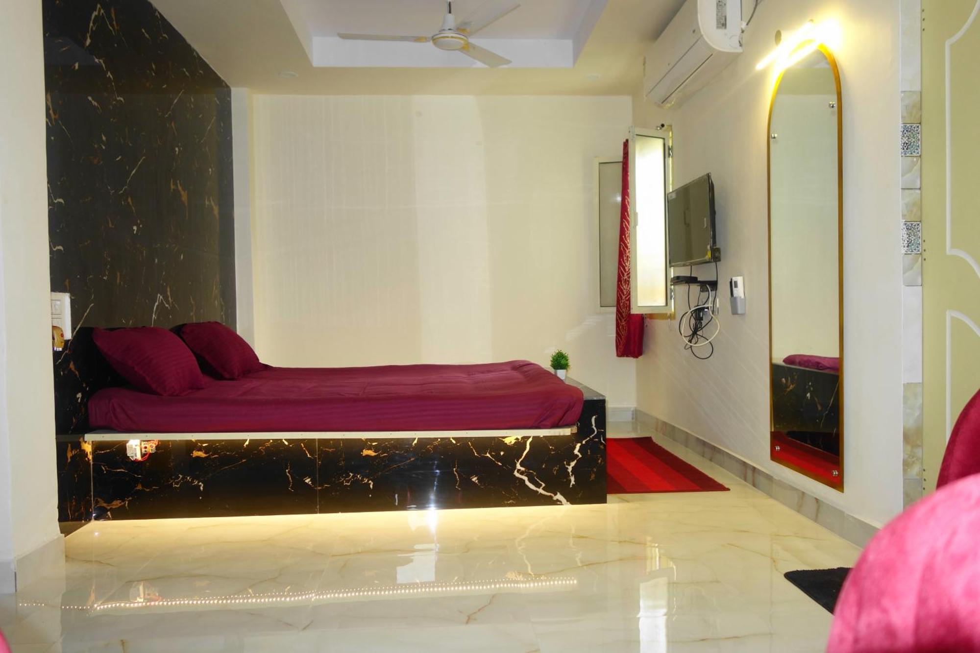 Hotel HCB  Brahmapur Buitenkant foto