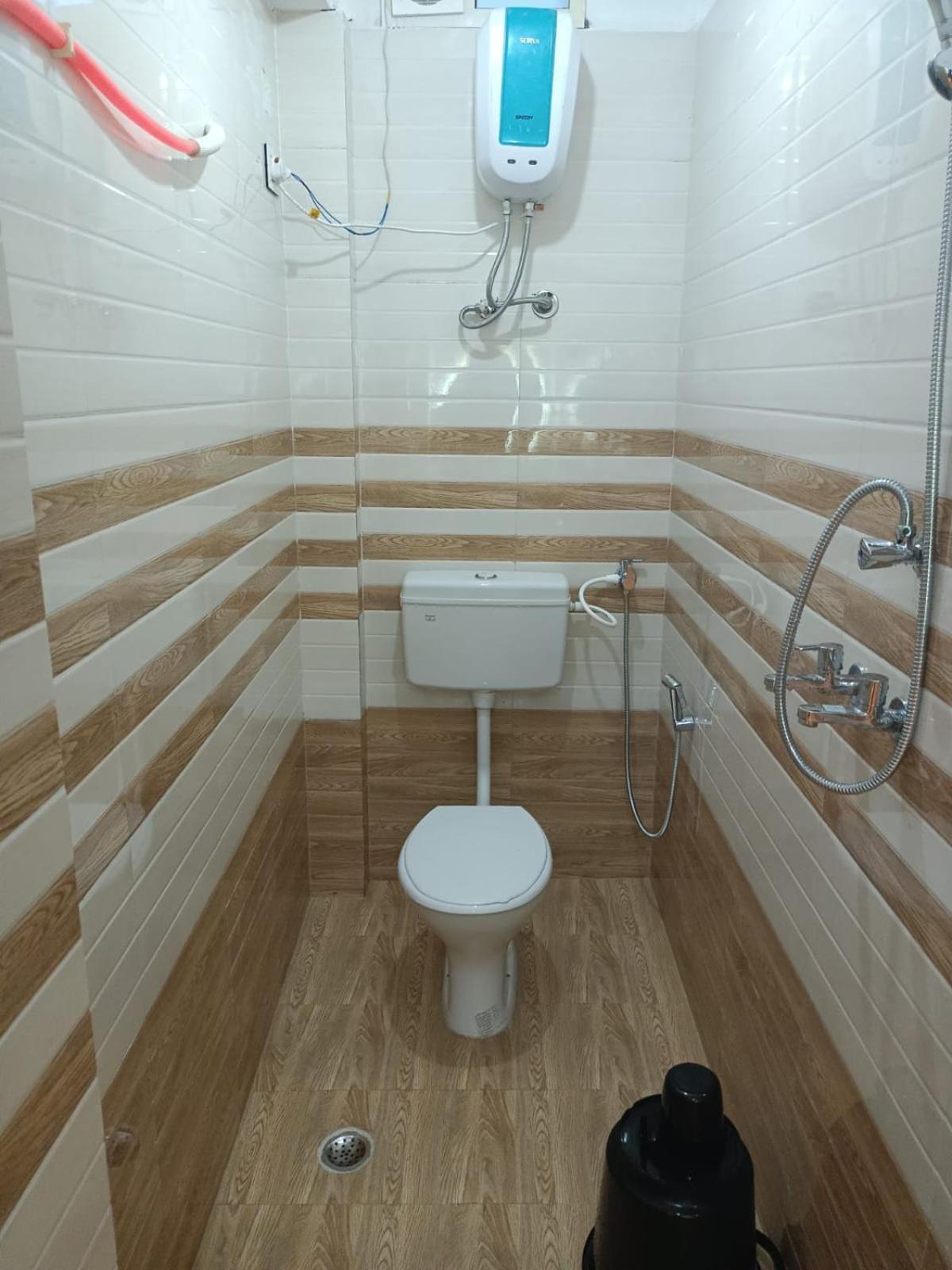 Hotel HCB  Brahmapur Buitenkant foto